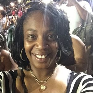 Meet your Posher, Latoya